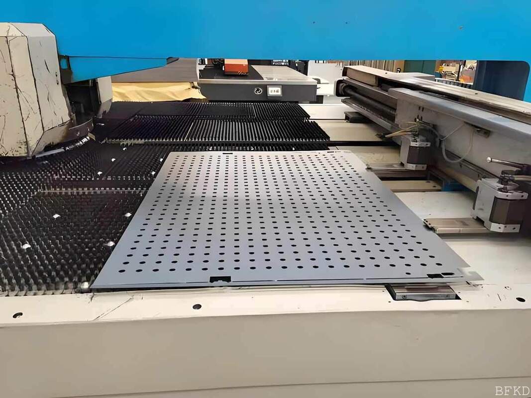 Precision CNC Sheet Metal Punching & Perforated Metal Fabrication with ±0.1mm Tolerance, Custom Hole Shapes & Multiple Material Options